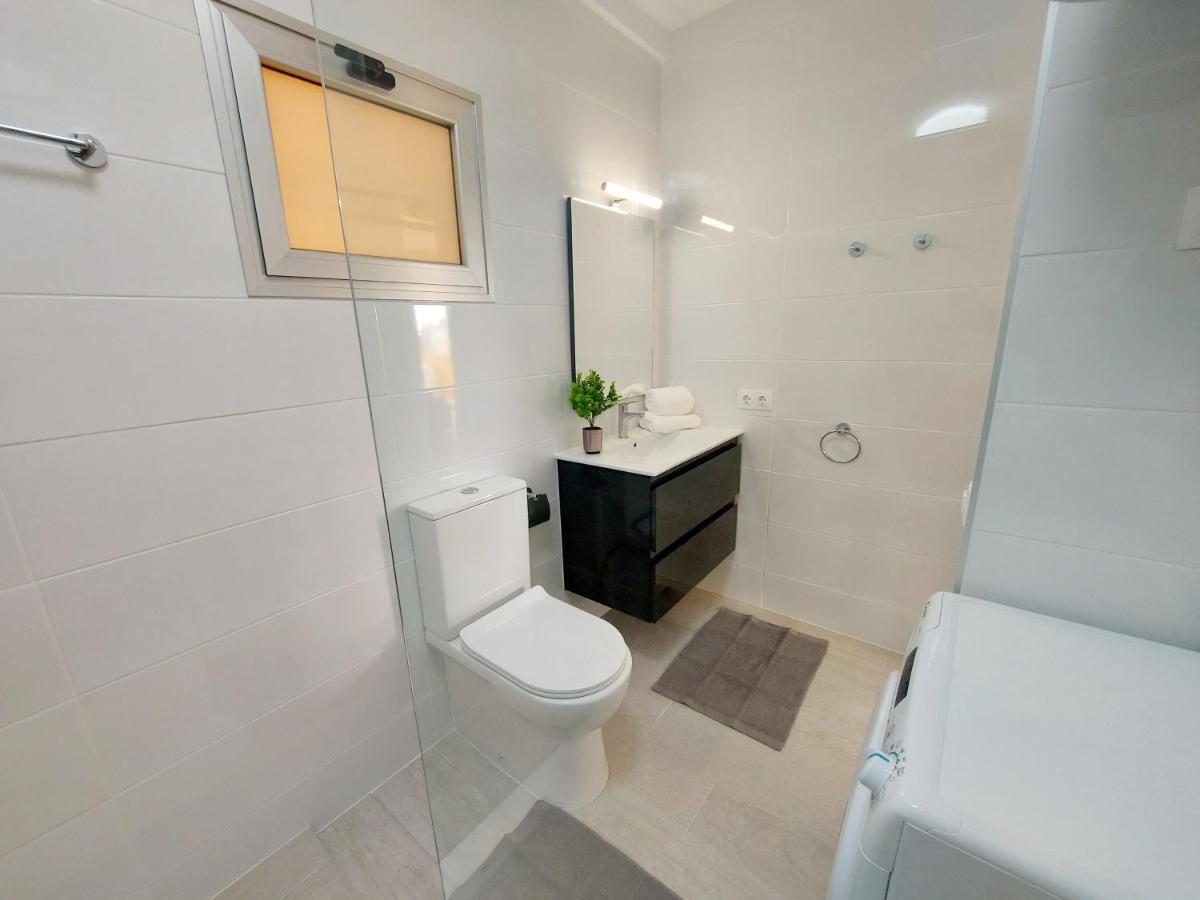 Sunny Cozy Nice Apartment Loscristianos Wifi,Pool Los Cristianos  Exterior foto